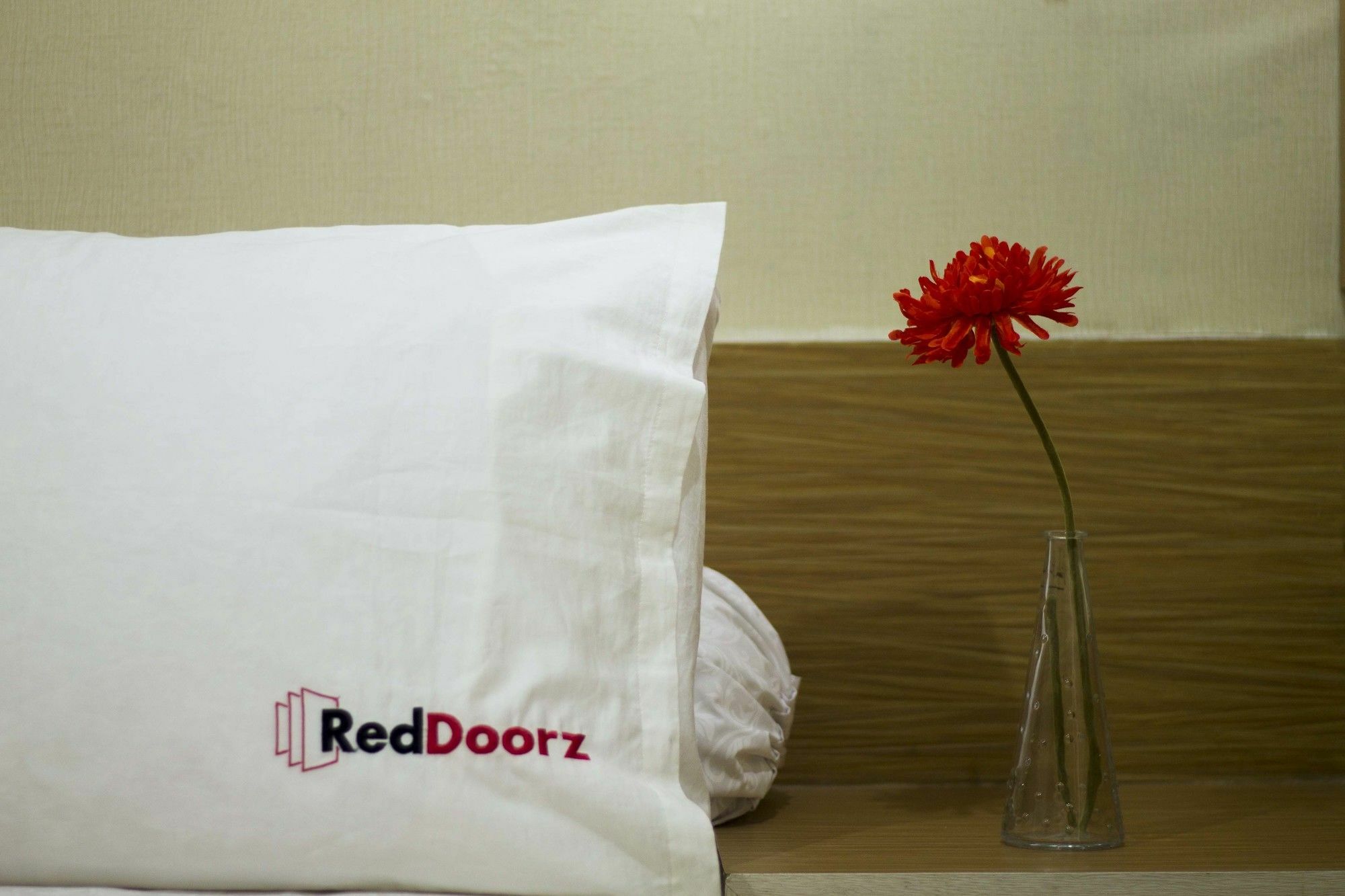 Reddoorz Apartment @ Pegangsaan Kelapa Gading จาการ์ตา ภายนอก รูปภาพ